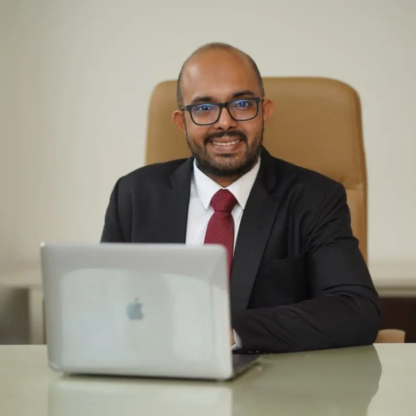 Mr. Shamil Akbar